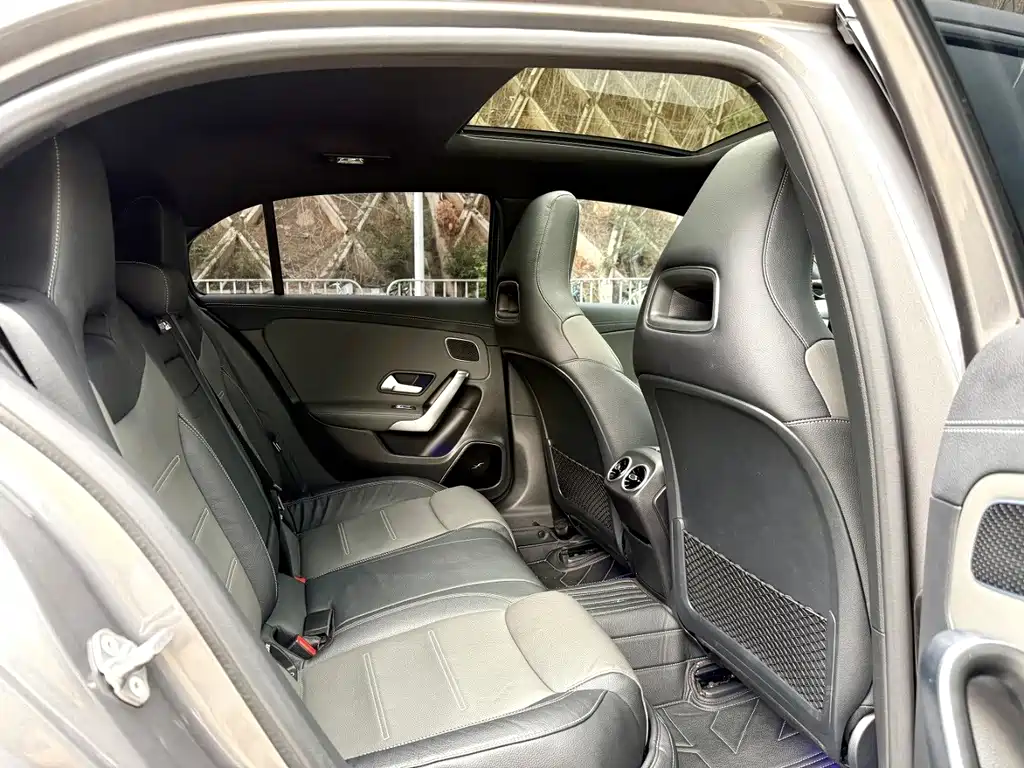 Mercedes-Benz A-Class AMG 2020 — фото 11