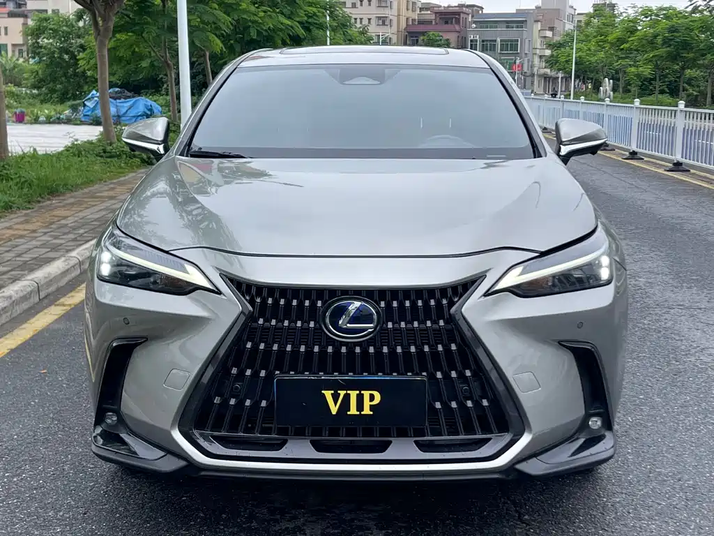 Lexus NX 2022 — фото 2