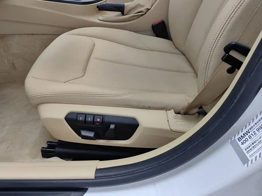 BMW 3 Series 2014 — фото 20