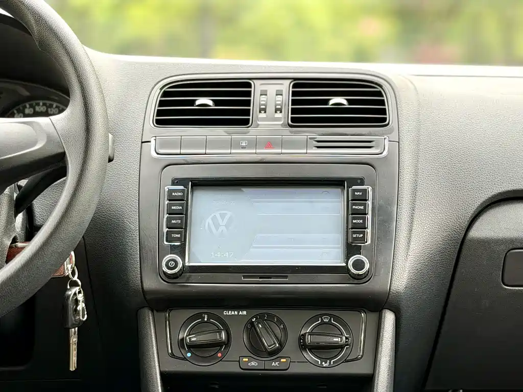 Volkswagen Polo 2016