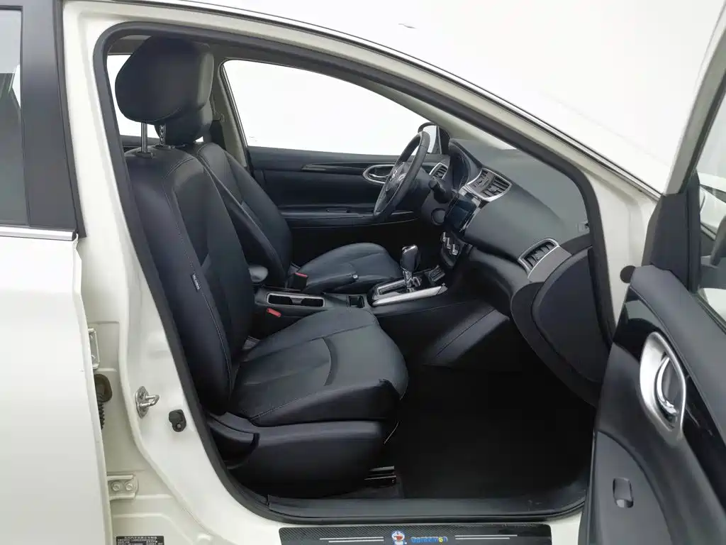 Nissan Sylphy 2019 — фото 23