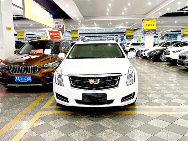 Cadillac XTS 2016