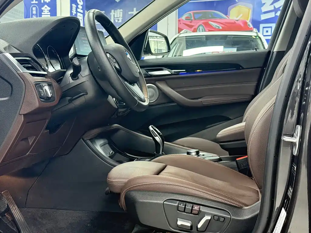 BMW X1 2021 — фото 16