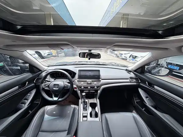 Honda Accord 2022
