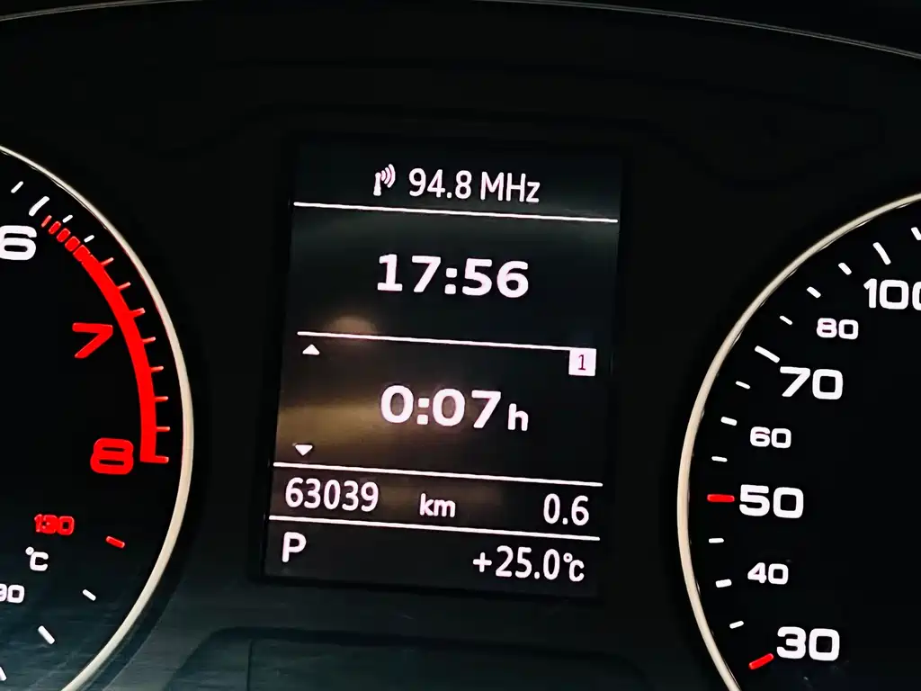 Audi A3 2015 — фото 16