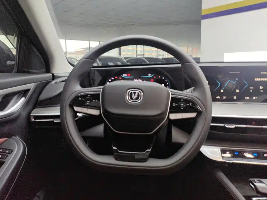 Changan Escape 2023 — фото 15