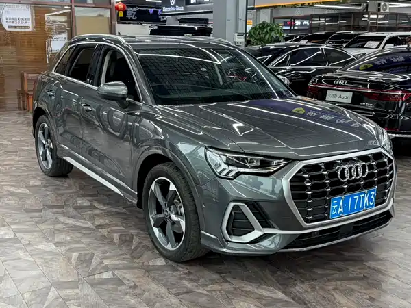 Audi Q3 2022