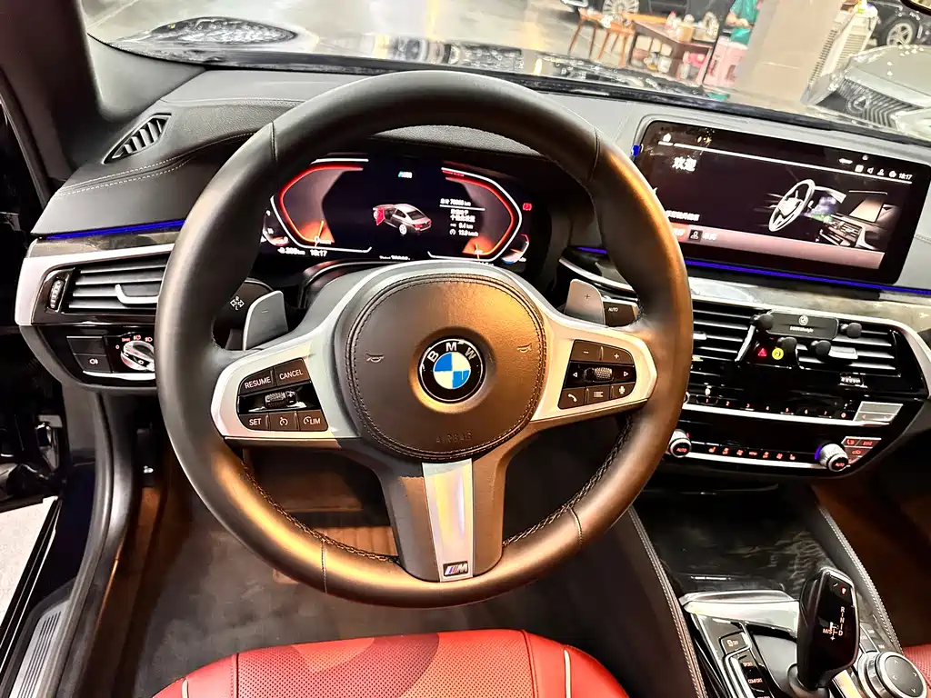 BMW 5 Series 2022
