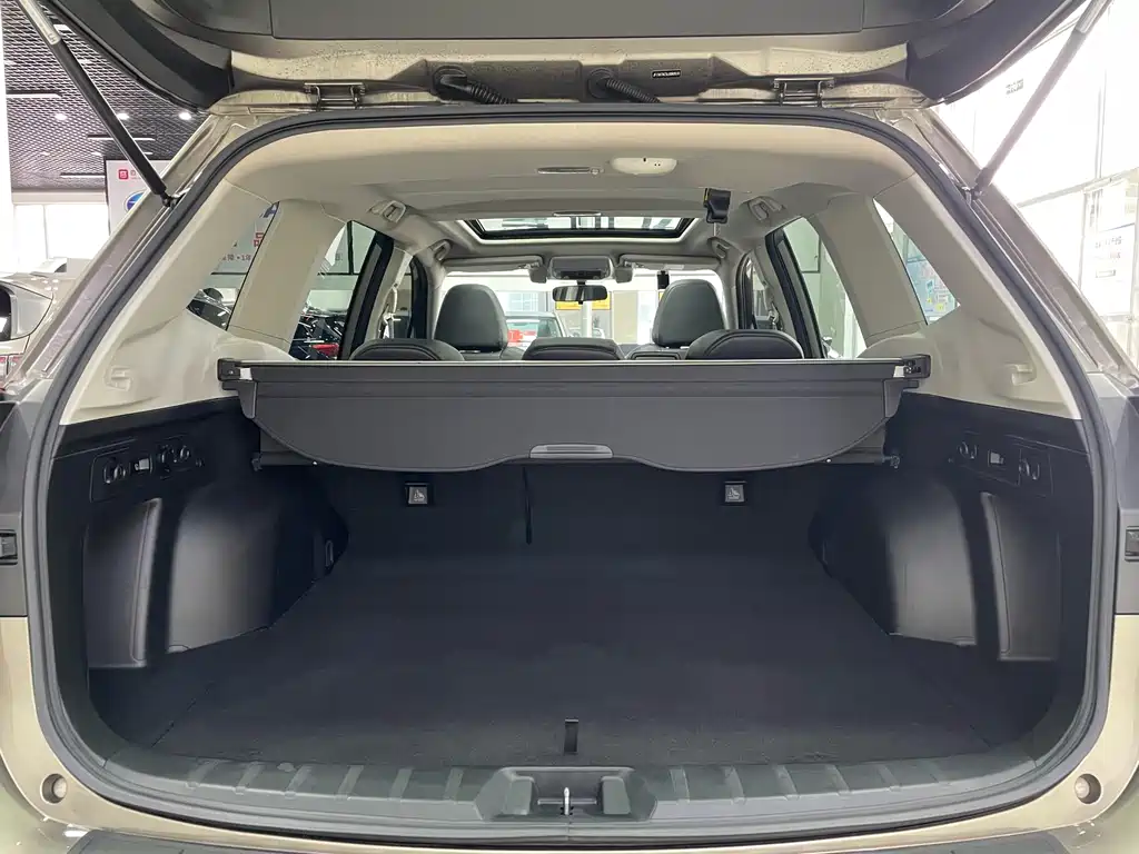 Subaru Forester 2020 — фото 20