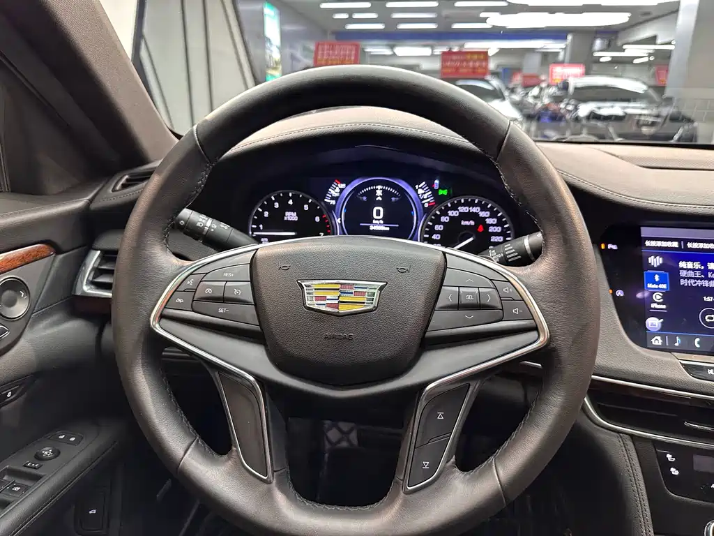 Cadillac CT6 2023 — фото 13