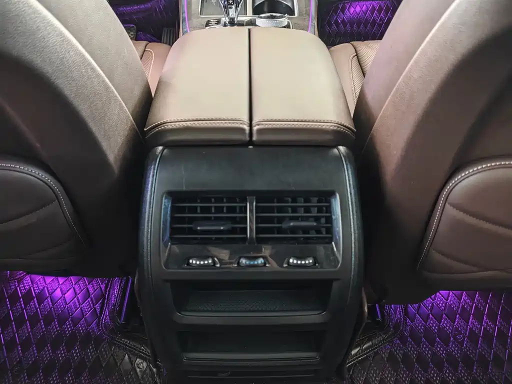 BMW X5 2023 — фото 11