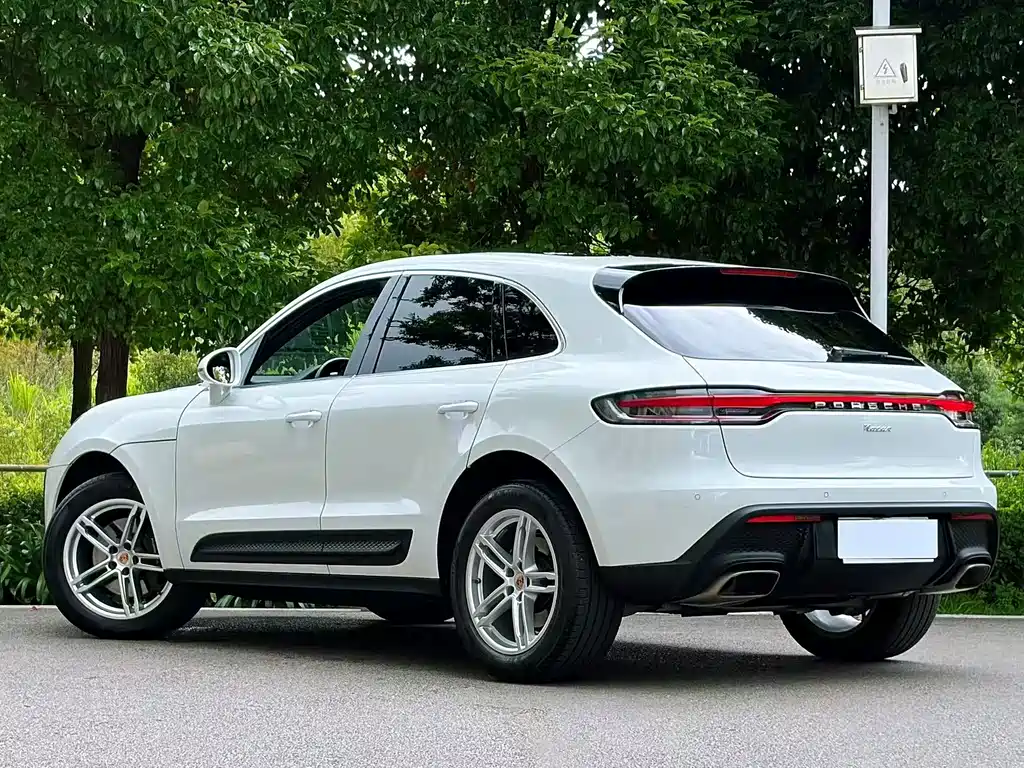 Porsche Macan 2025 — фото 4