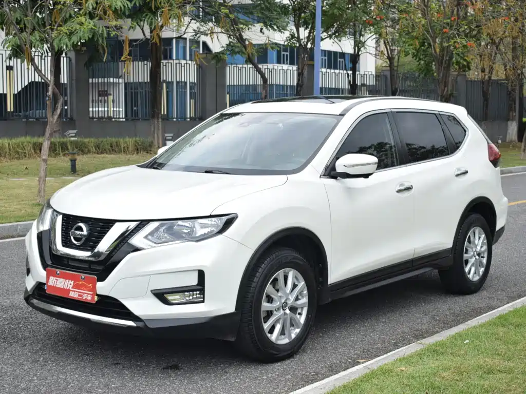 Nissan X-Trail 2019 — фото 1