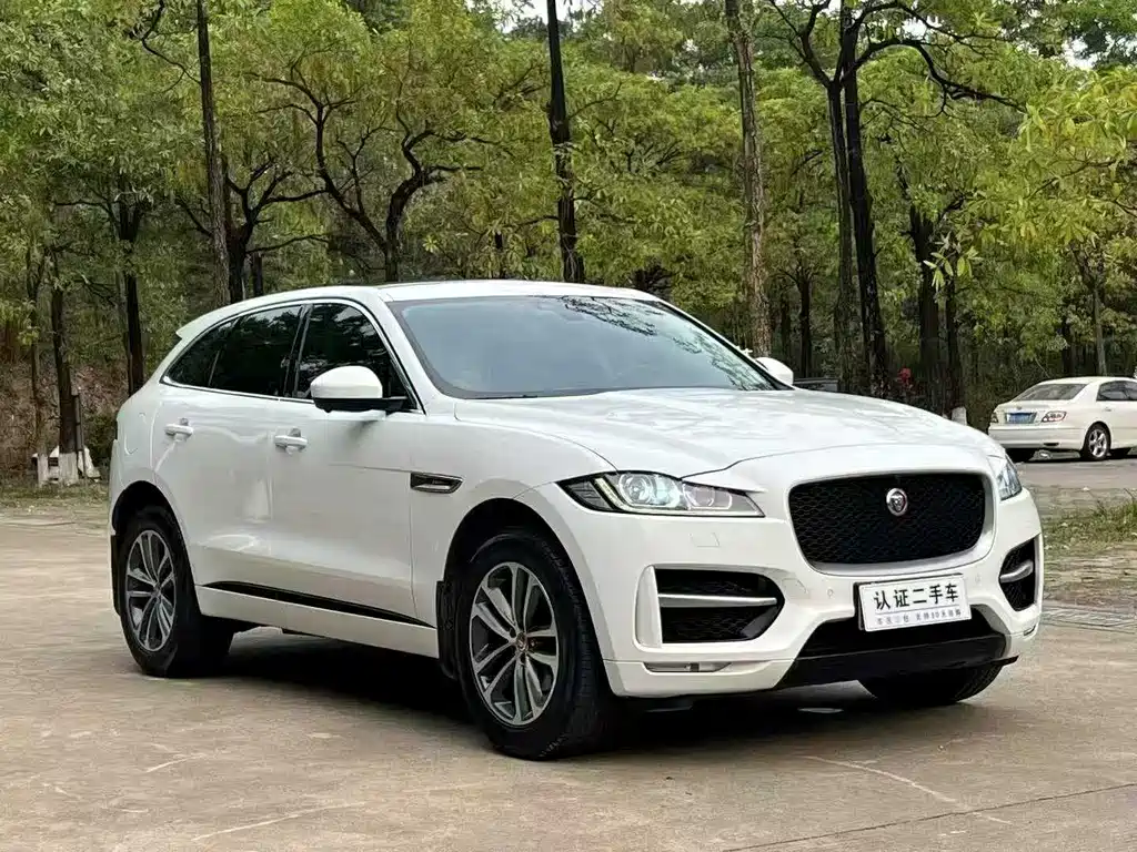 Jaguar F-PACE 2017 — фото 3