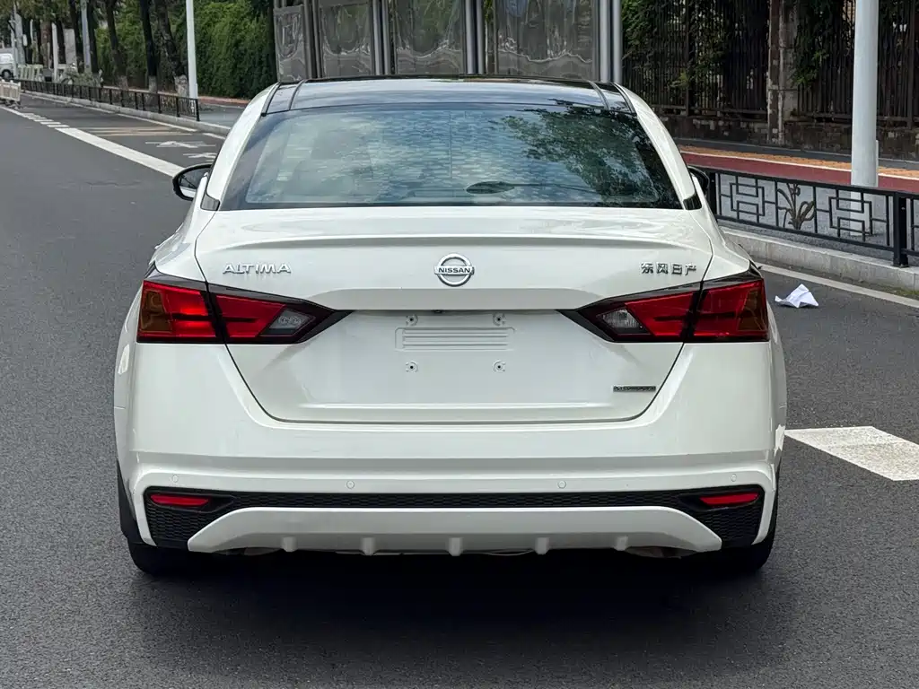 Nissan Teana 2020 — фото 10