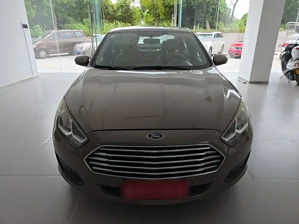 Ford Forrest 2018