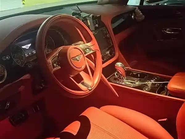 Bentley Bentayga 2018