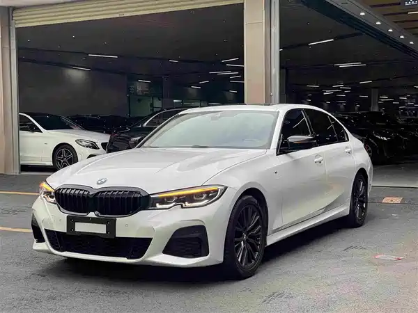 BMW 3 Series 2022