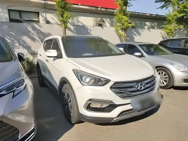 Hyundai Santa Fe 2017