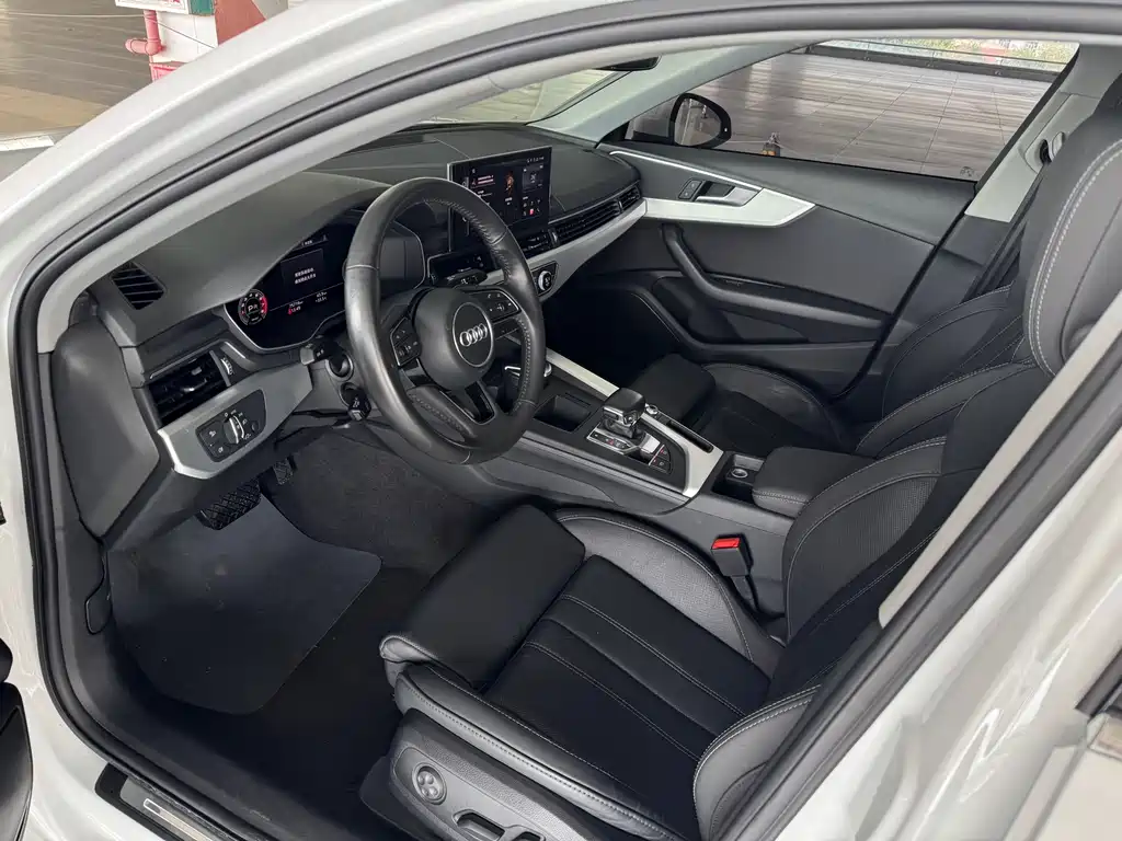 Audi A4L 2021 — фото 6