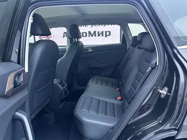 Volkswagen Tharu 2023
