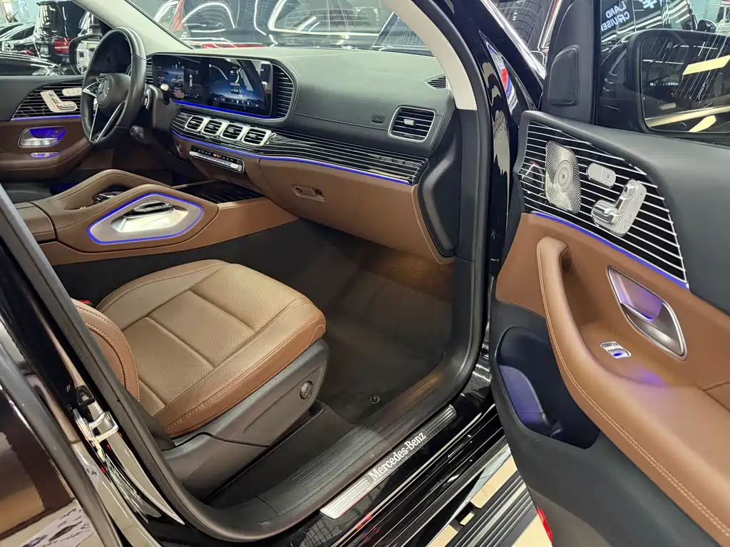 Mercedes-Benz GLS 2024 — фото 12