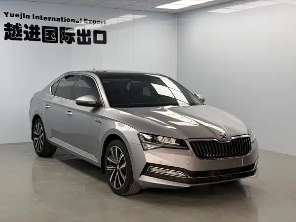 Skoda Superb 2023