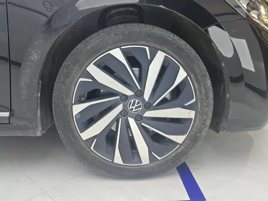 Volkswagen Passat 2022