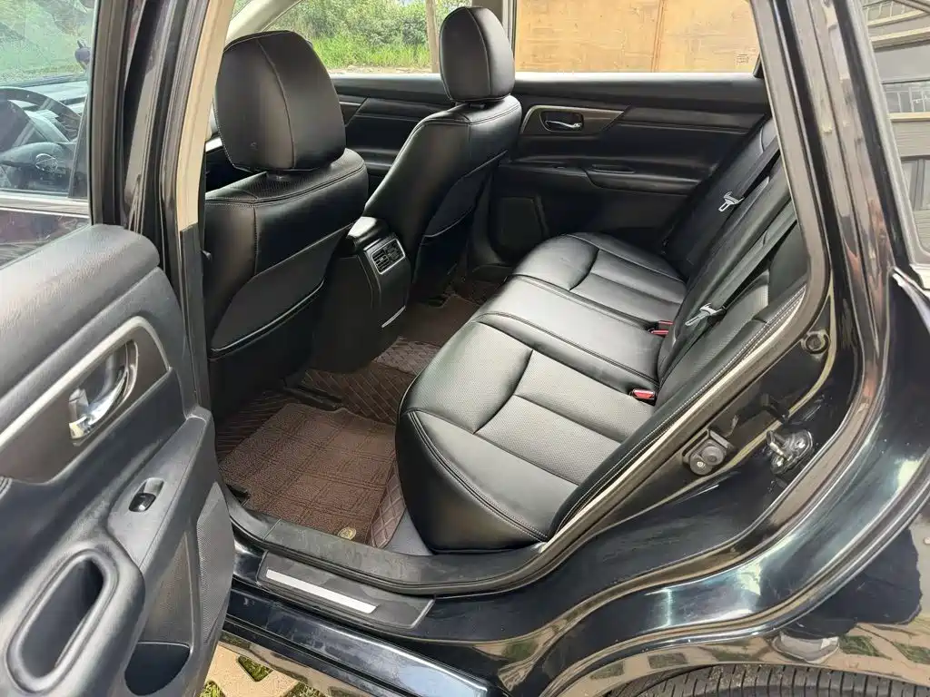 Nissan Teana 2014