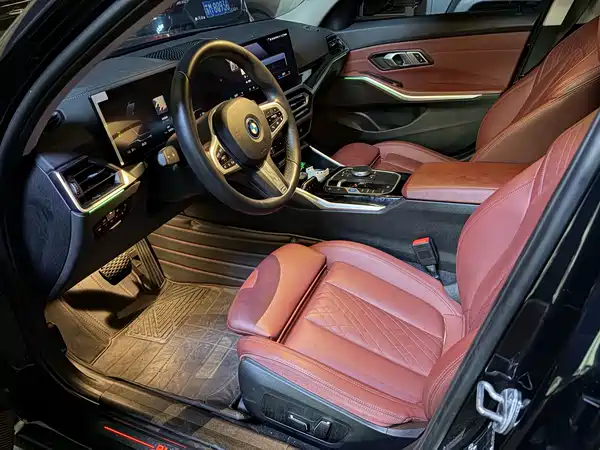 BMW i3 2023