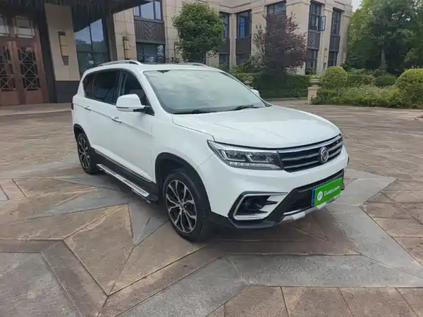 Dongfeng Jingyi X5 2017