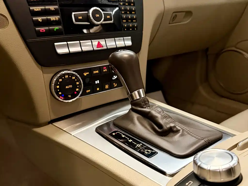 Mercedes-Benz C-Class 2015 — фото 21
