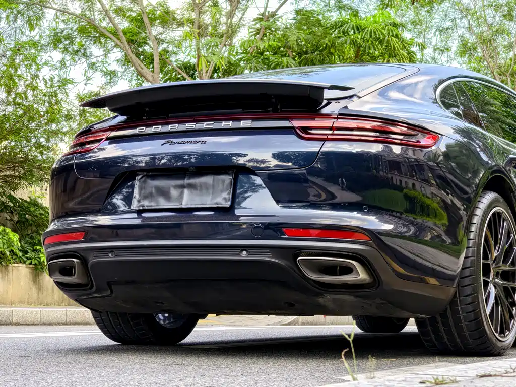 Porsche Panamera 2019 — фото 7