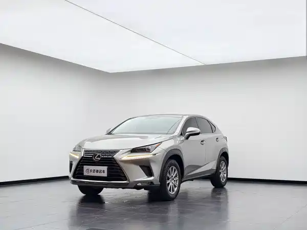 Lexus NX 2019
