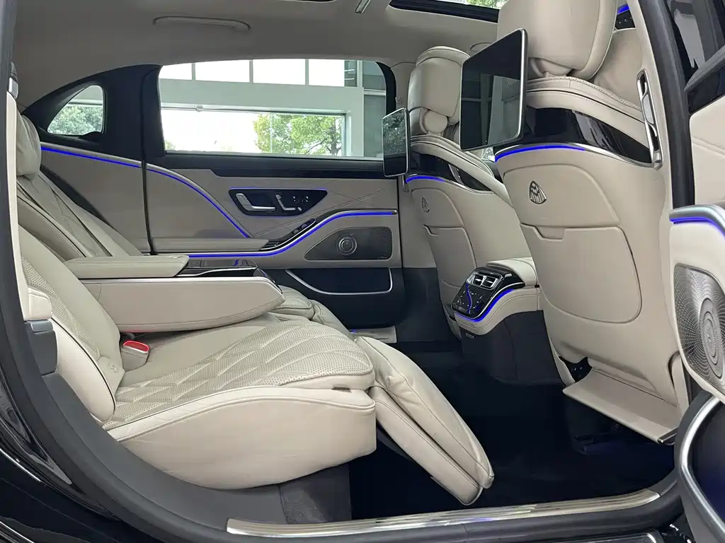 Mercedes-Benz Maybach S-Class 2024 — фото 17