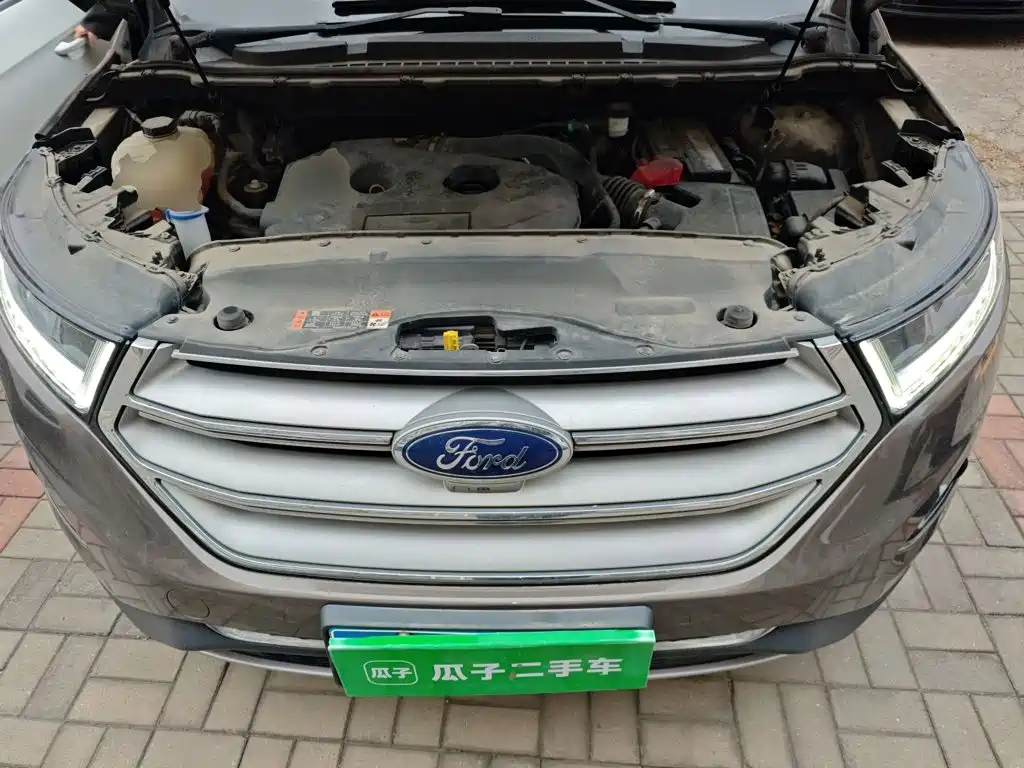 Ford Edge 2018 — фото 11