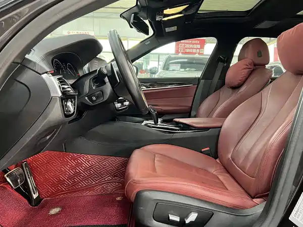 BMW 5 Series 2019