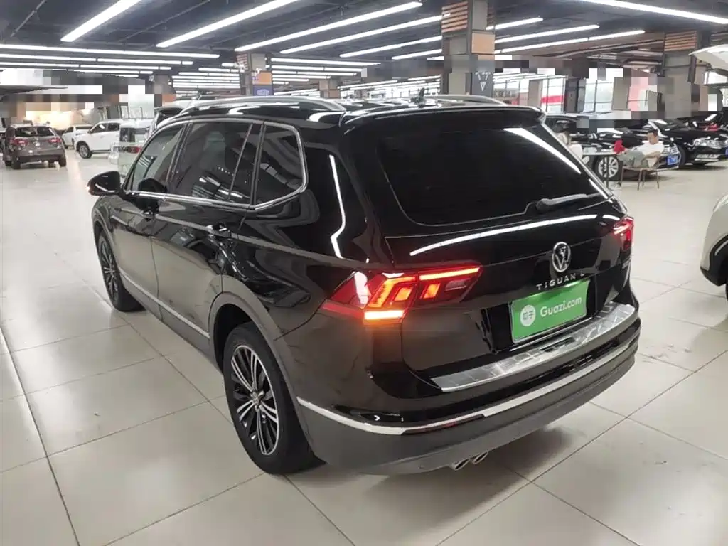 Volkswagen Tiguan L 2021 — фото 5