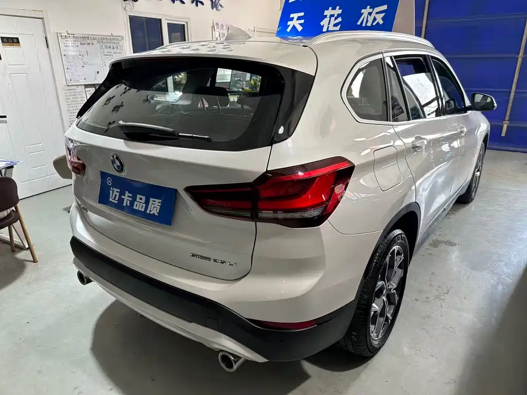 BMW X1 2021 — фото 4