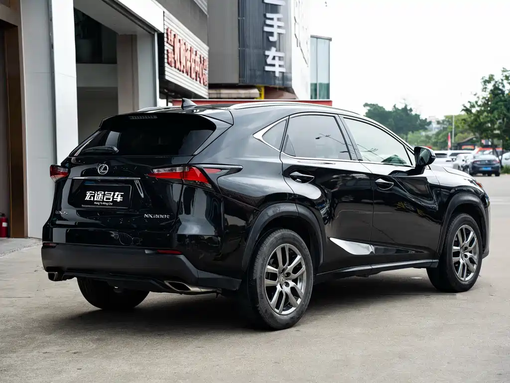Lexus NX 2016