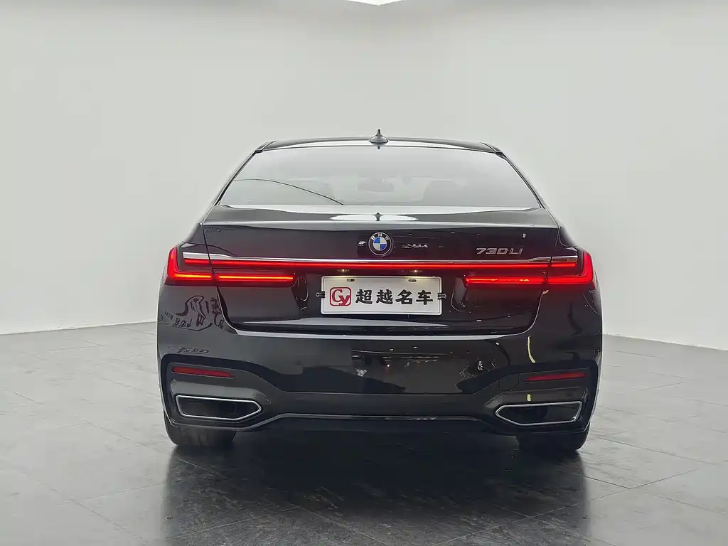 BMW 7 Series 2021 — фото 19