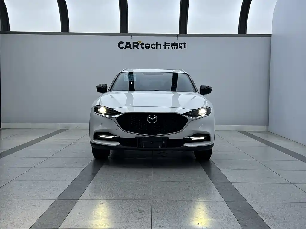 Mazda CX-4 2023 — фото 13