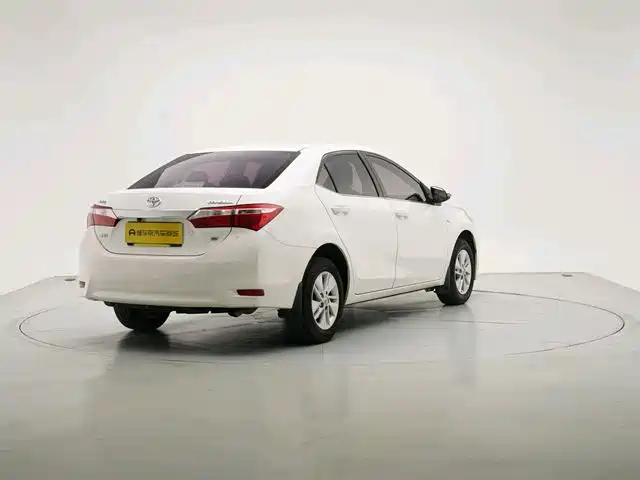 Toyota Corolla 2016 — фото 9