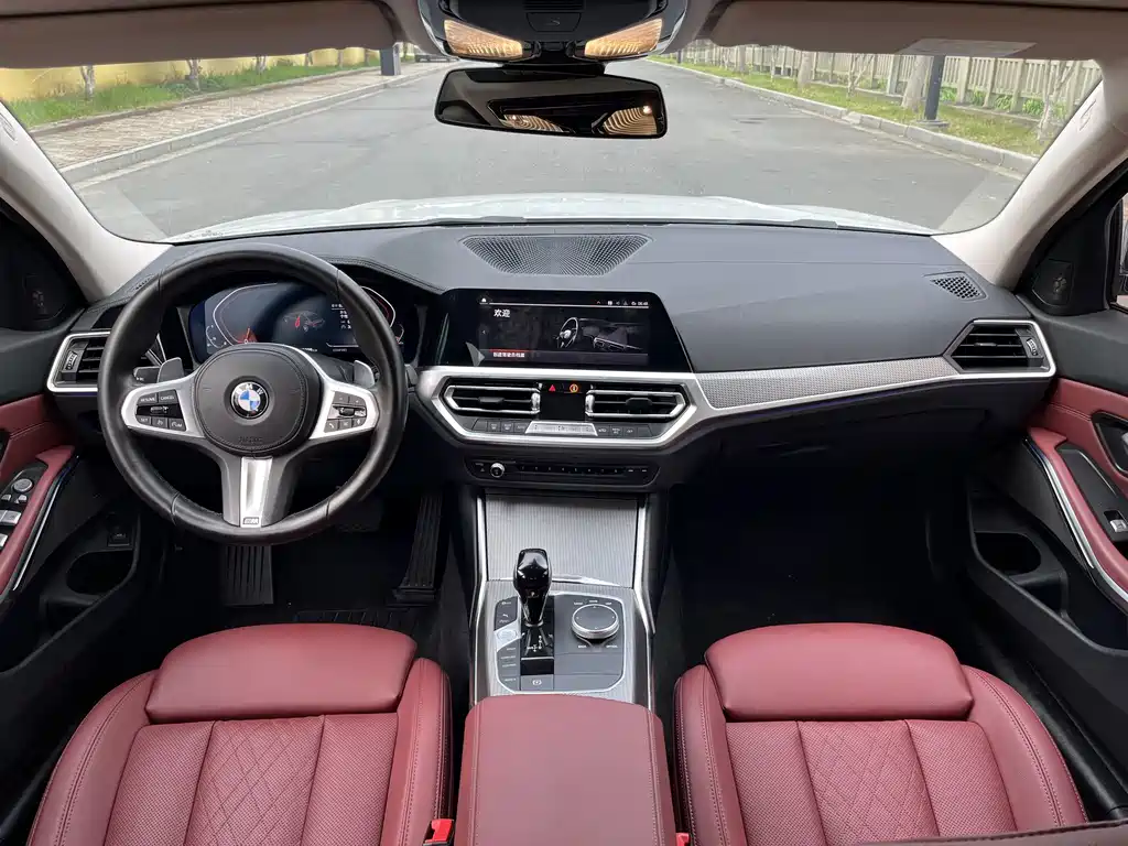 BMW 3 Series 2022 — фото 12