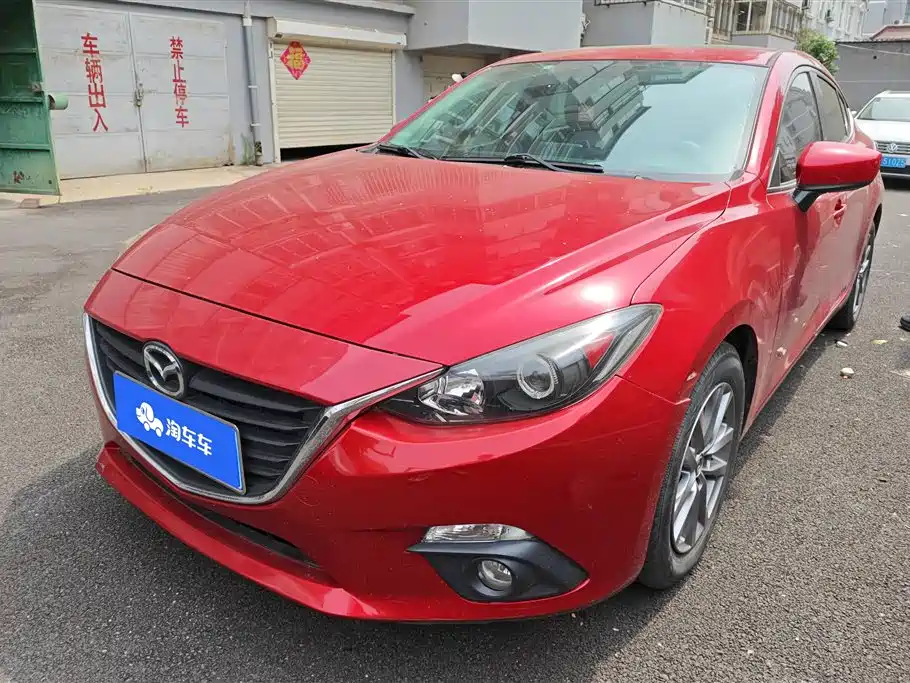 Mazda 3 Axela 2015