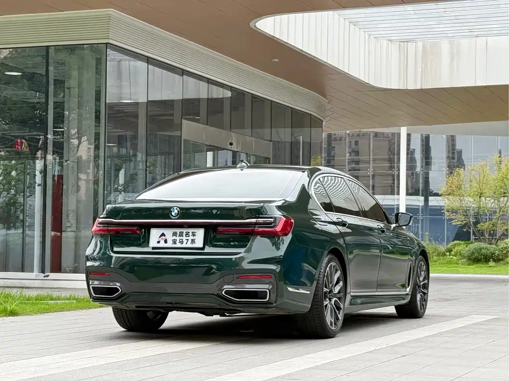 BMW 7 Series 2020 — фото 16