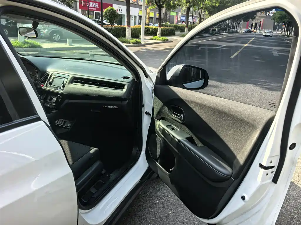 Honda Vezel 2019 — фото 15