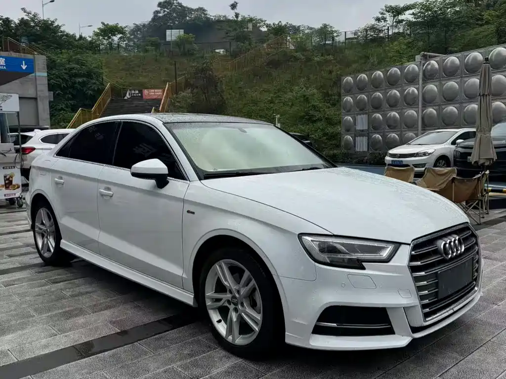 Audi A3 2020 — фото 3