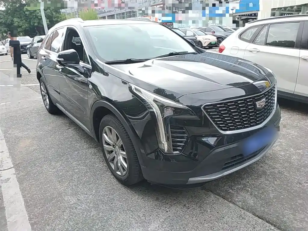 Cadillac XT4 2019 — фото 4