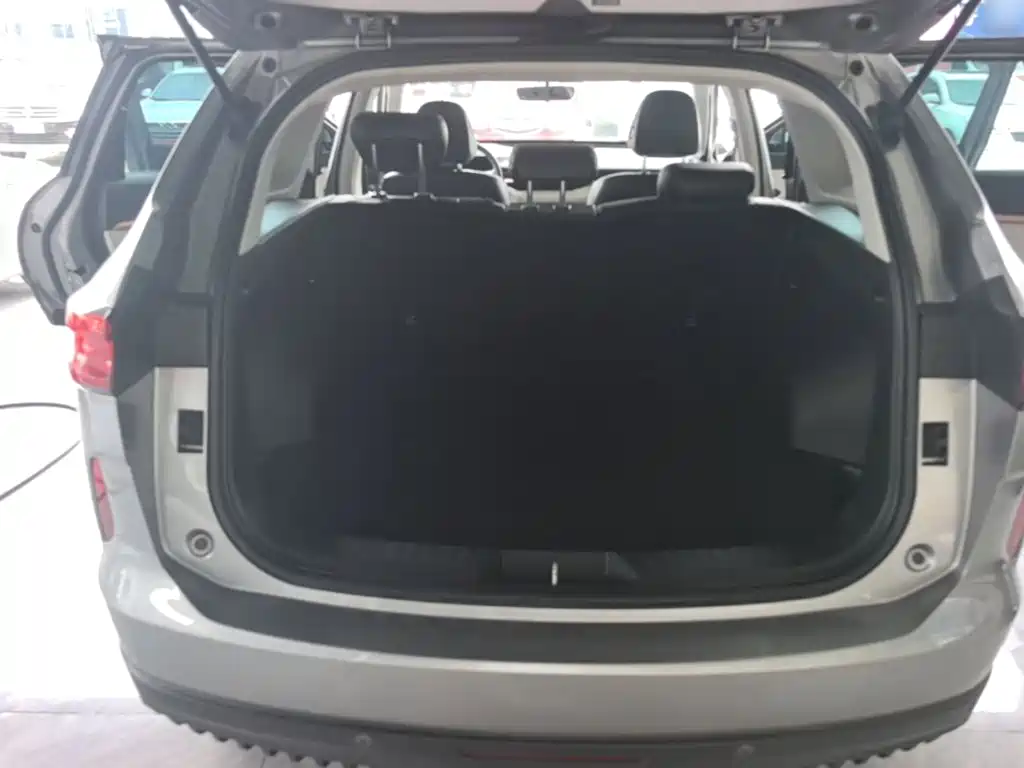 Haval H6 2021 — фото 15